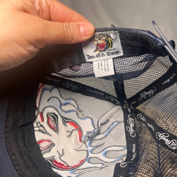 Ed Hardy Skull Grunge Dark Biker Trucker Hat N Embroidered Rocker Snapback Y2K - Picture 2 of 7